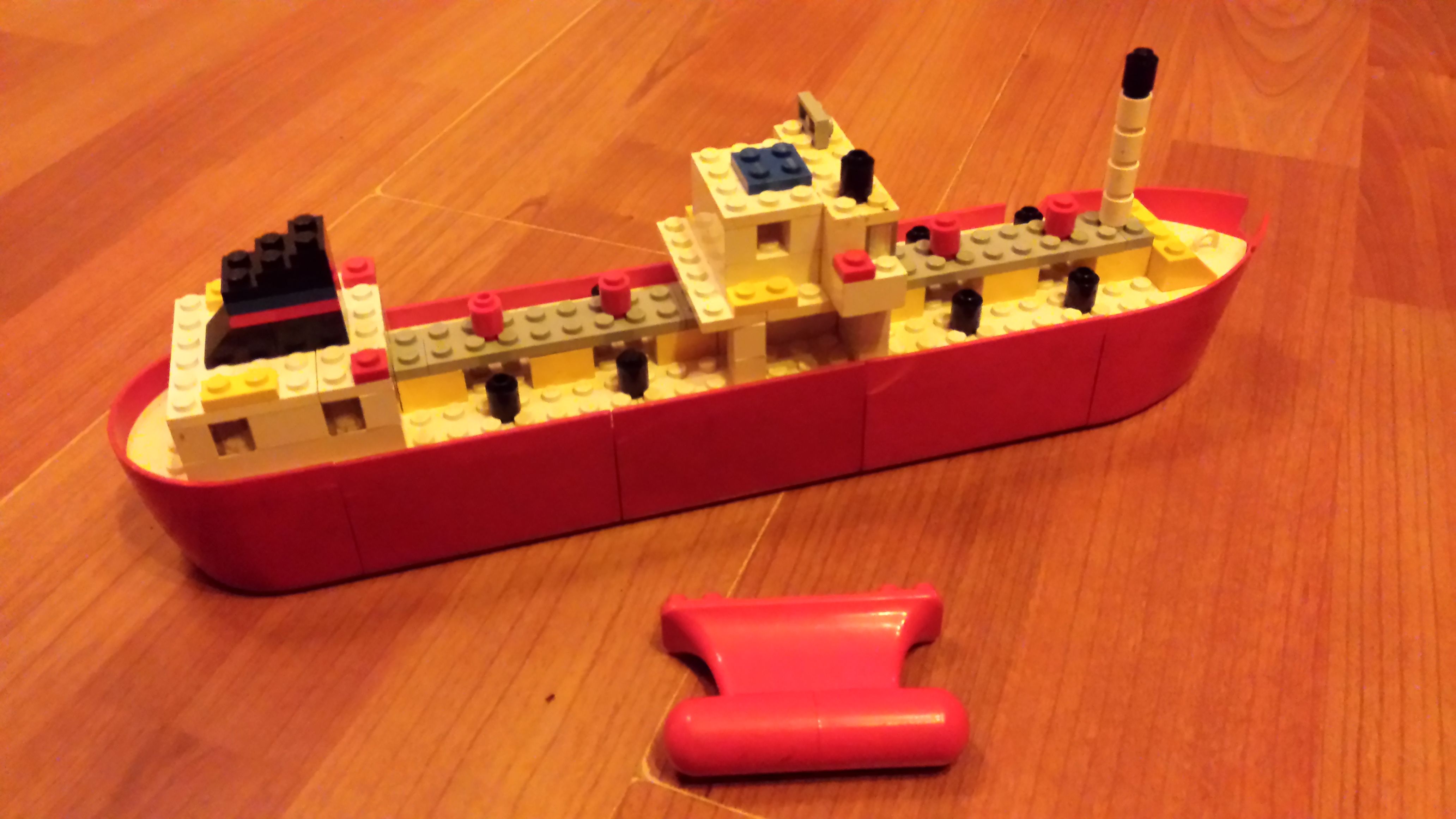 My first LEGO set from 1973 — Steemit